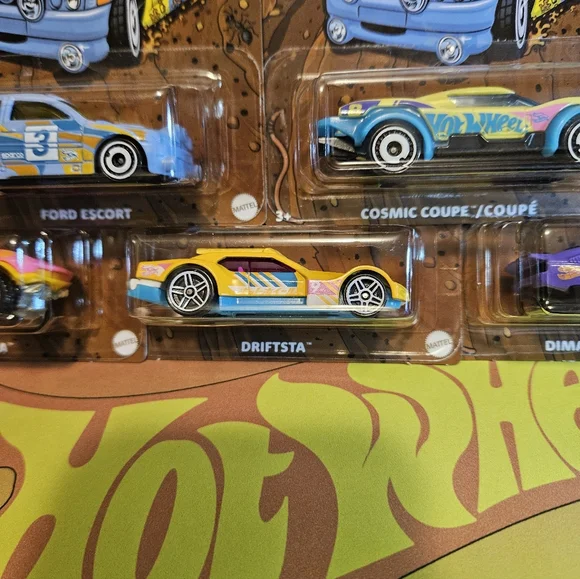 HotWheels Spring 2026 Die-Cast Car Set Of 5 - Blue and Yellow - Picture 5 of 6